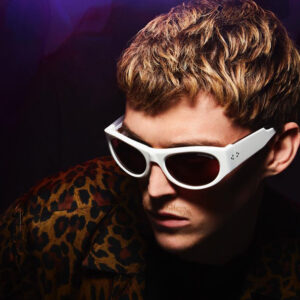 CUTLER AND GROSS CGSN9276 col.01 White Ivory