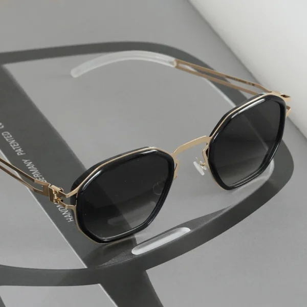 MYKITA DECADES GIA col.768 Glossy Gold/Milky Indigo