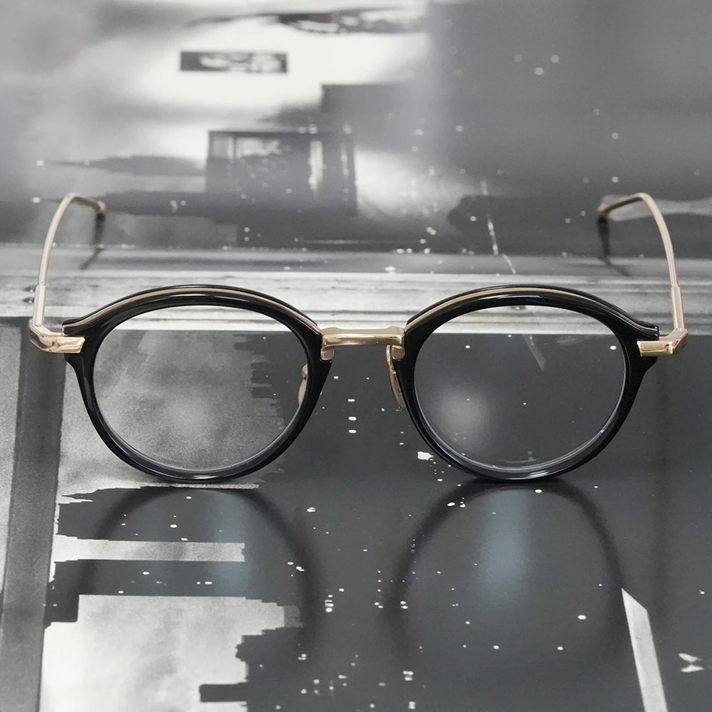 Thom Browne UEO011A(46) col.001