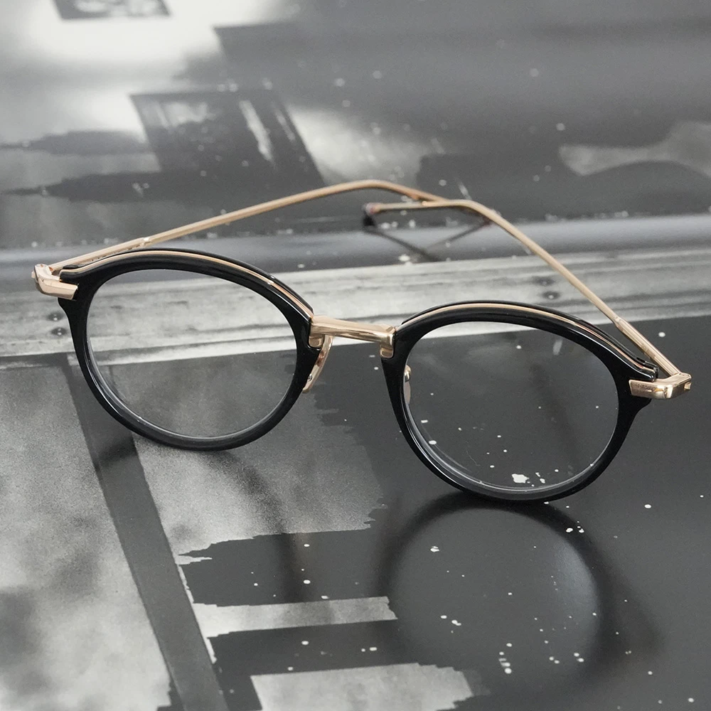Thom Browne UEO011A(46) col.001