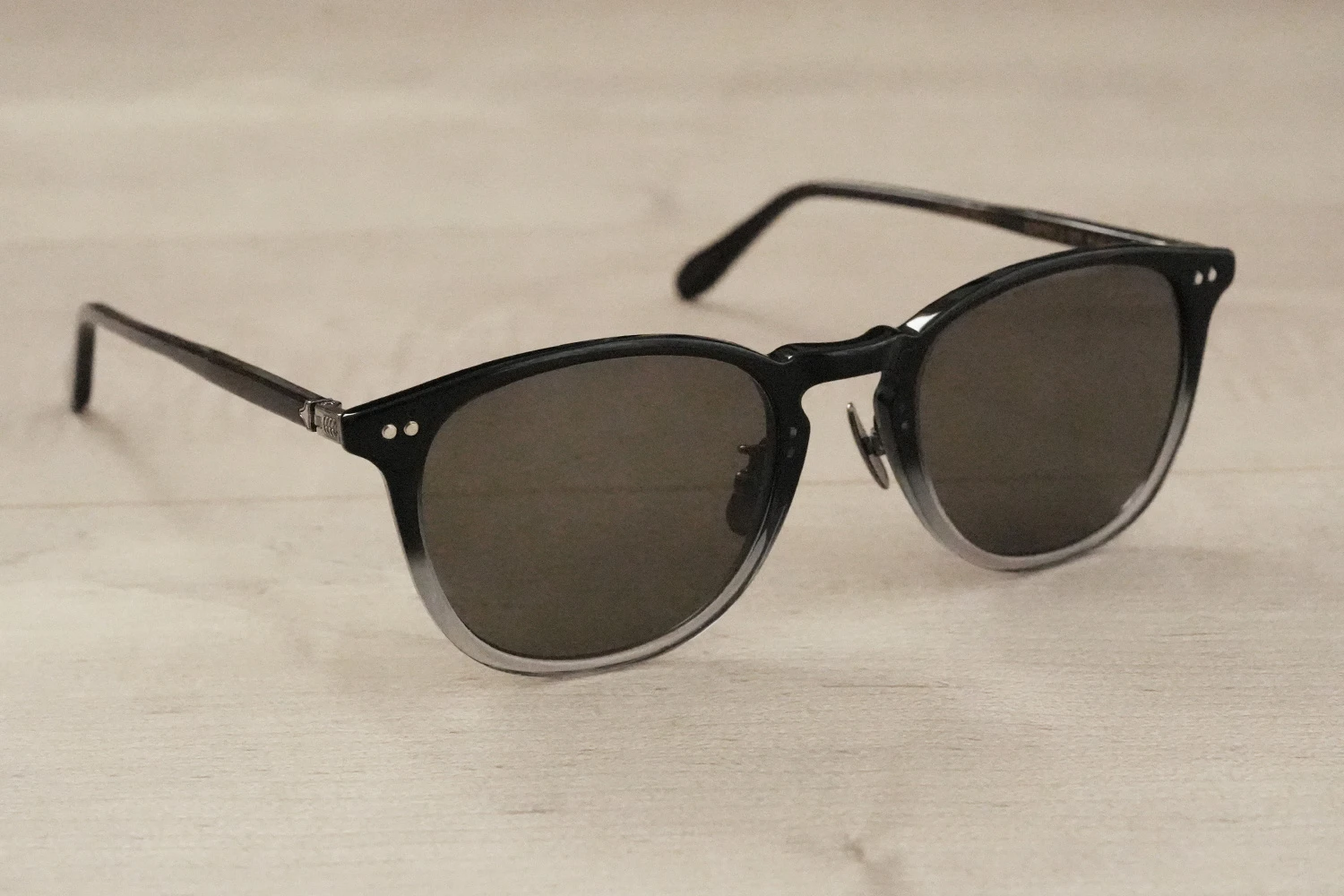 Garrett Leight Kinny J Sun col.Graphite Fade/Pure Grey