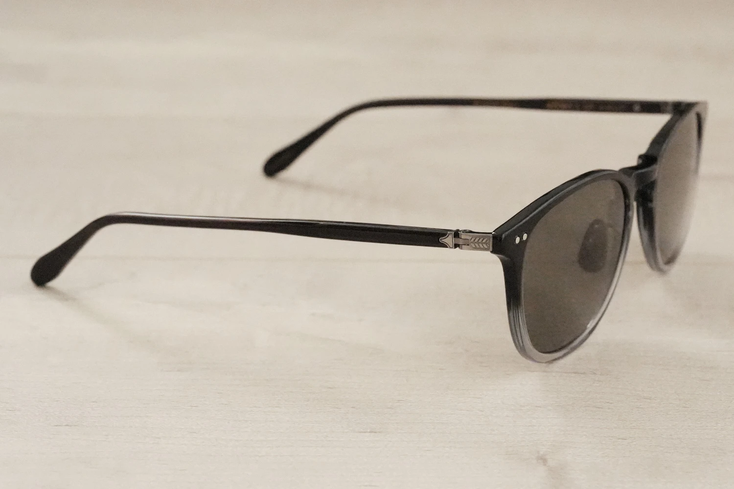 Garrett Leight Kinny J Sun col.Graphite Fade/Pure Grey