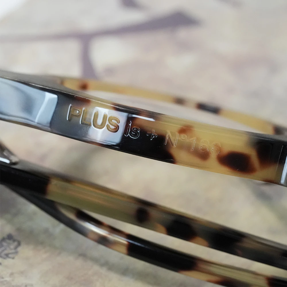 Jacques Durand Plus is + 166 col.021 Tokyo Tortoise