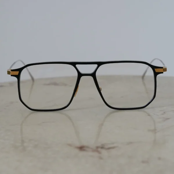 CUTLER AND GROSS AUOP0006 col.01