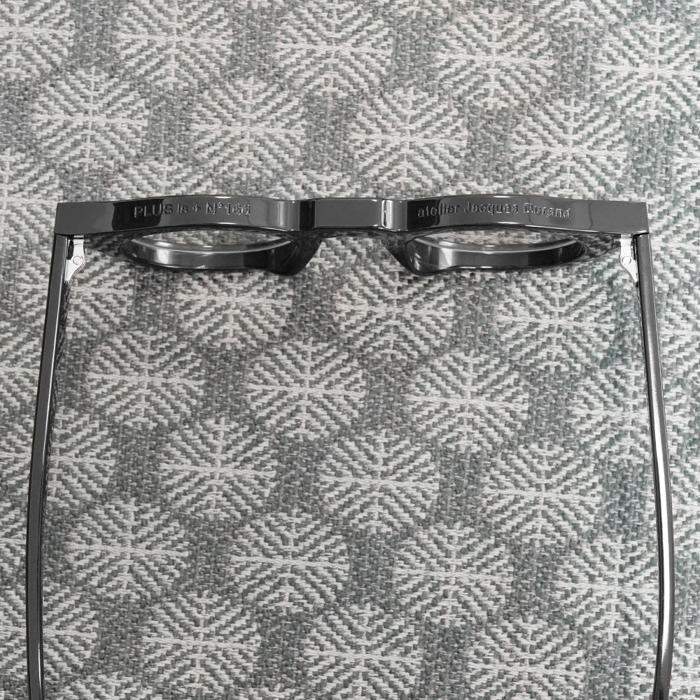 Jacques Durand Plus is + 166 col.002 Matt Black