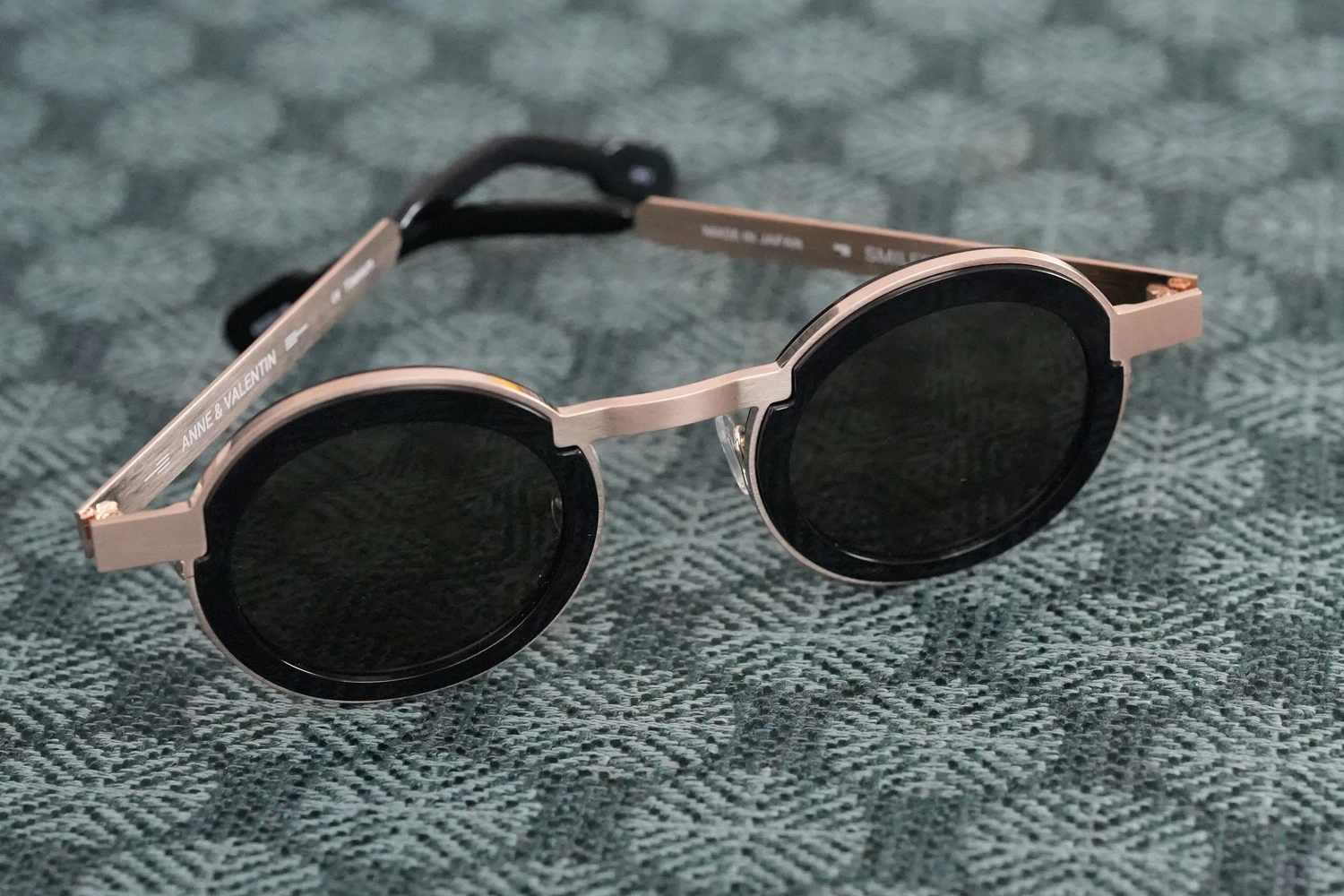 Anne et Valentin SMILER col.24D08