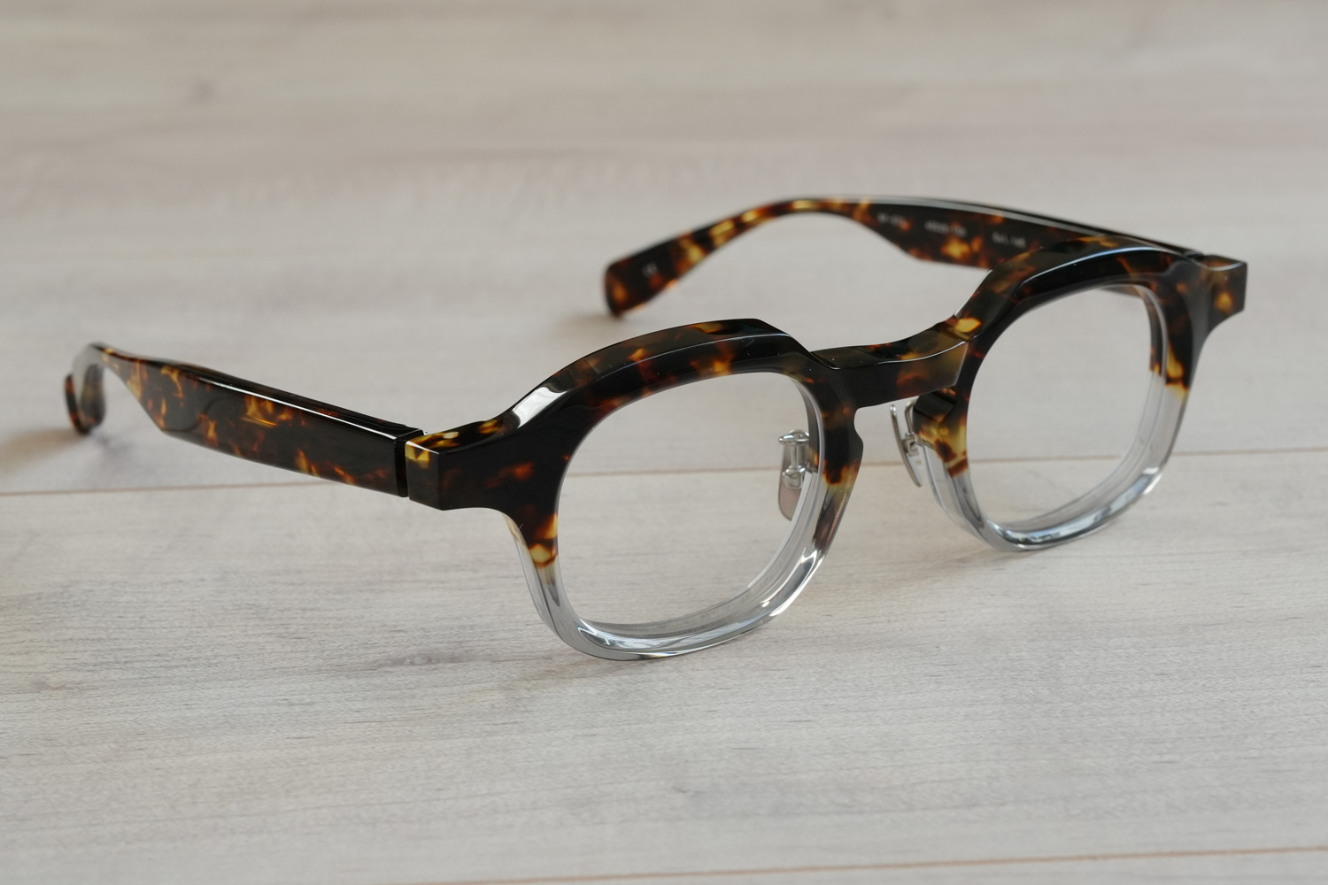FACTORY900 RETRO RF-072 col.165 barafu half