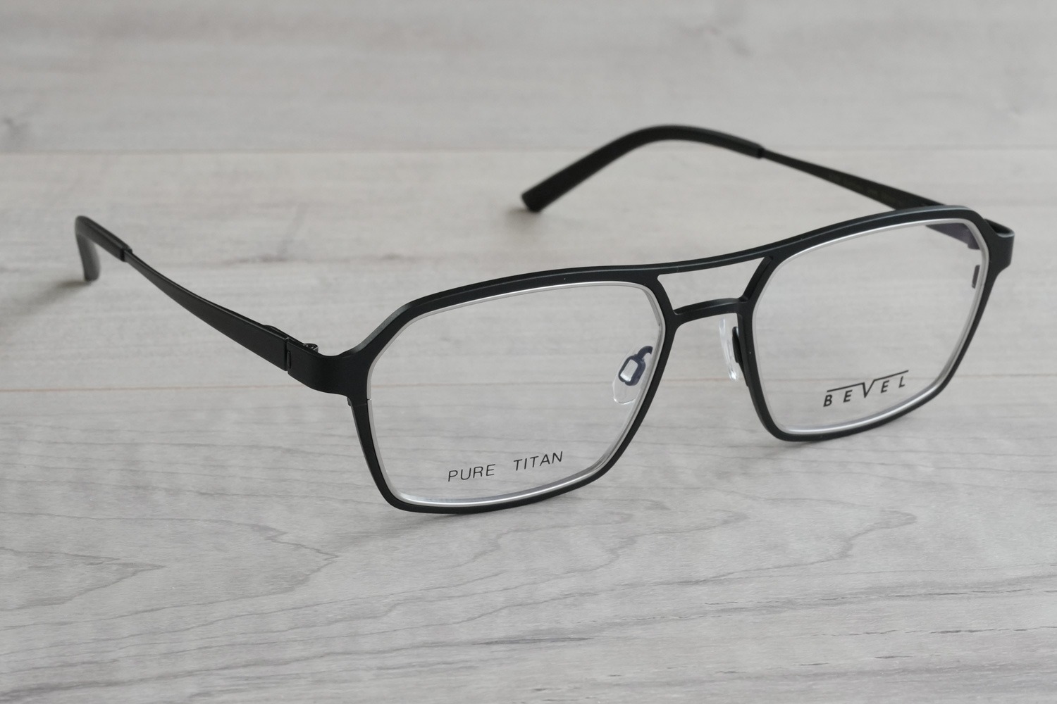 BEVEL 8762 Sunflower col.BKMS-Black Gun Matte Silver