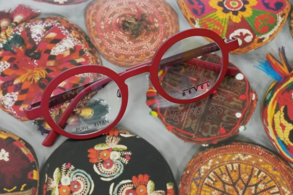 BEVEL 9703 Hudson col.WREG-Warm Red/Eggplant