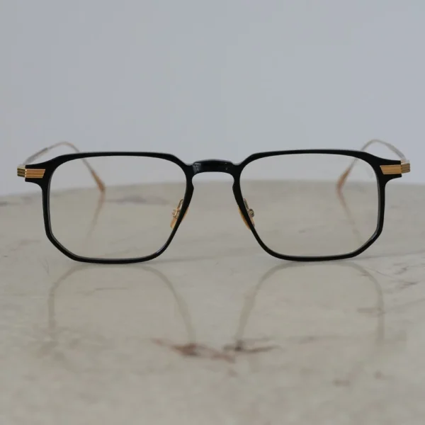 CUTLER AND GROSS AUOP0007 col.01