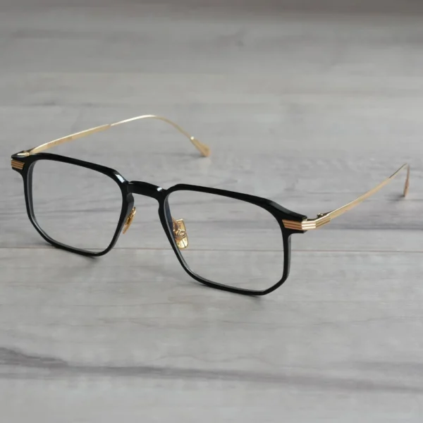 CUTLER AND GROSS AUOP0007 col.01