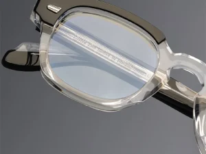 CUTLER AND GROSS CGOP1420 col.1 Black on Clear