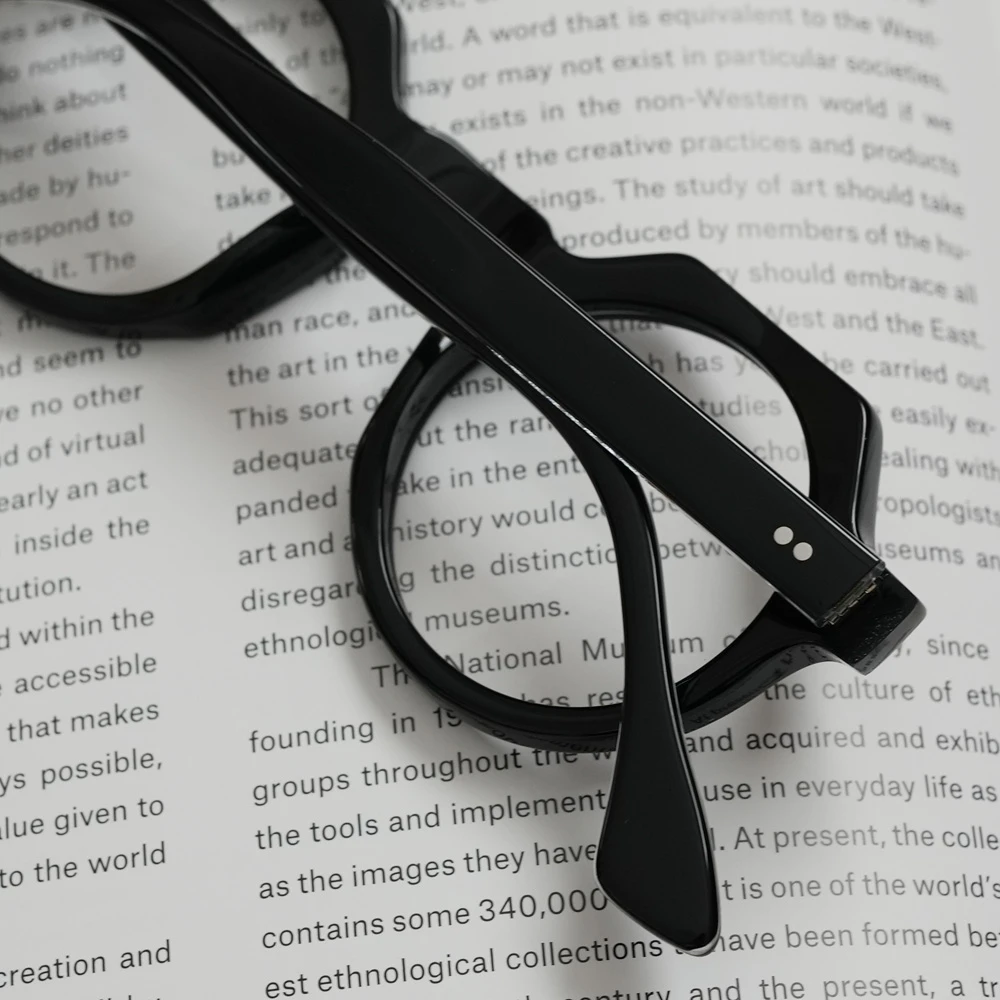 ESCA LUNETIER BUZZ reedition col.5