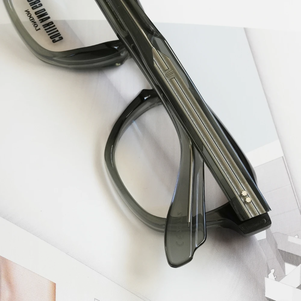 CUTLER AND GROSS CGOP1420 col.3 Havana on Gray