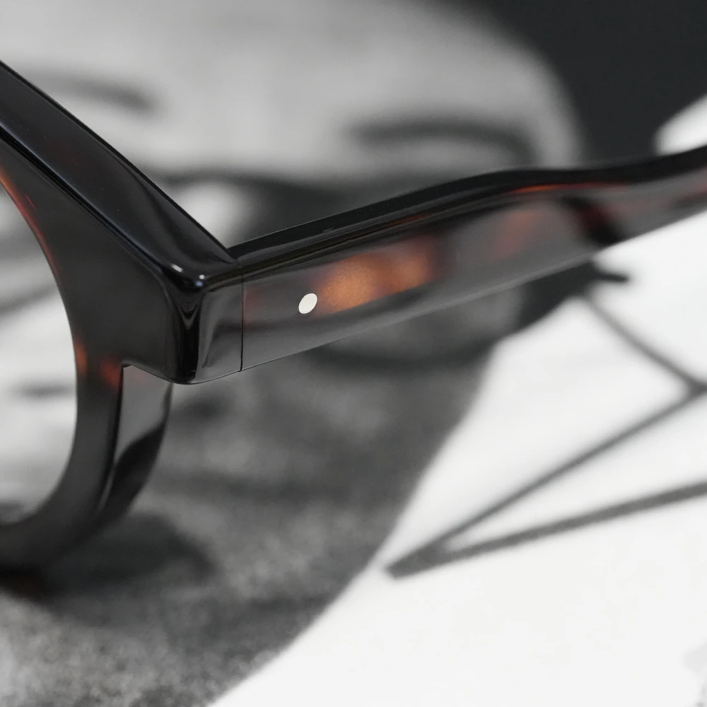 EYEVAN7285 374 col.348