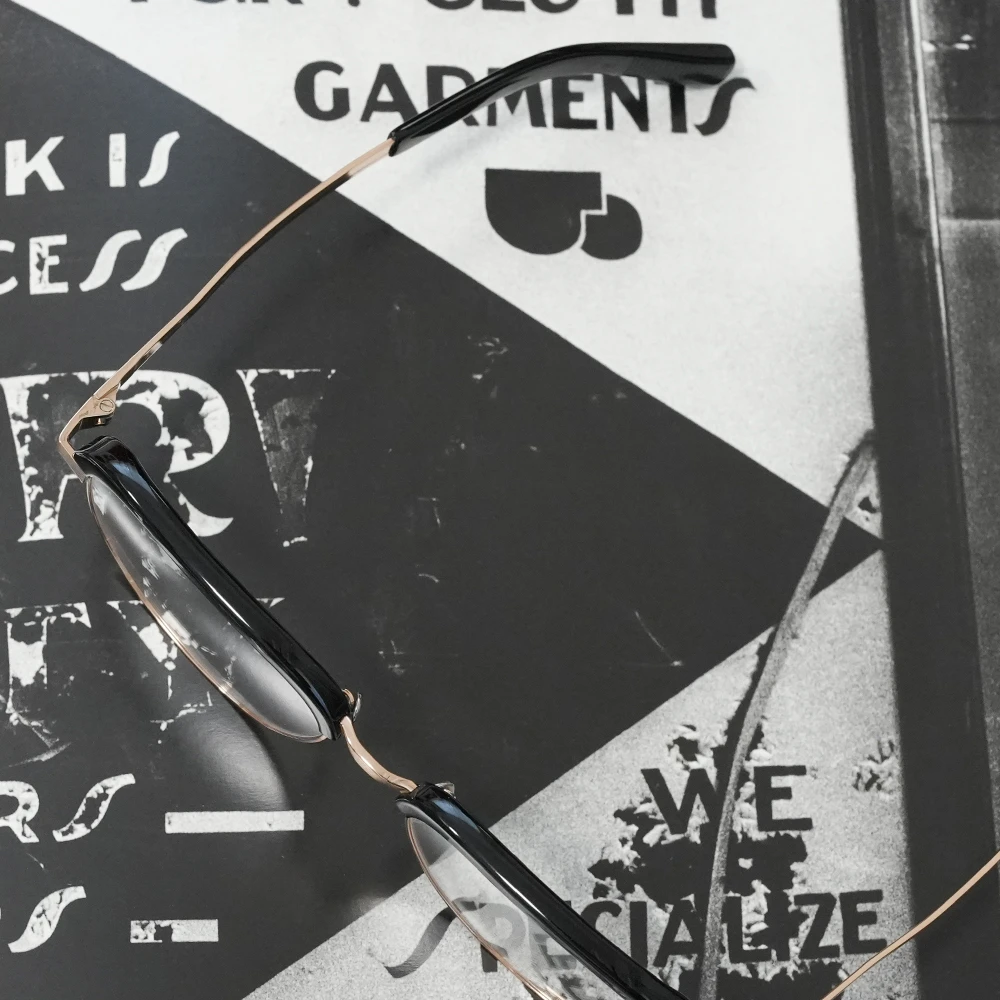 EYEVAN7285 650 col.100900