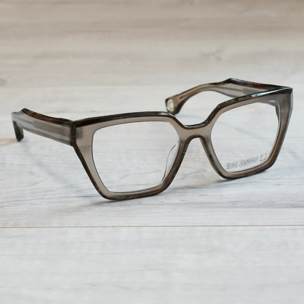 BLAKE KUWAHARA Janeway col.Brown