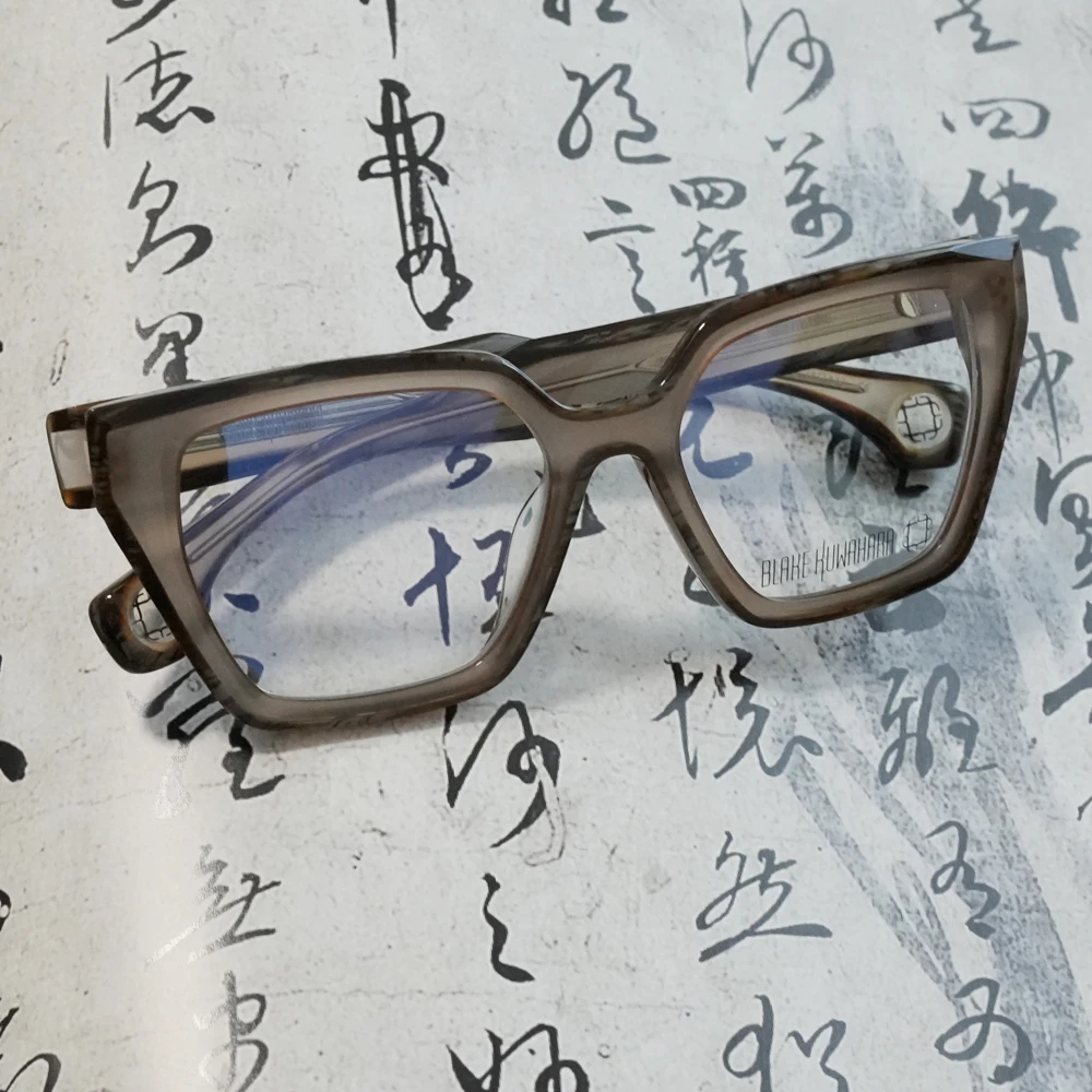 BLAKE KUWAHARA Janeway col.Brown