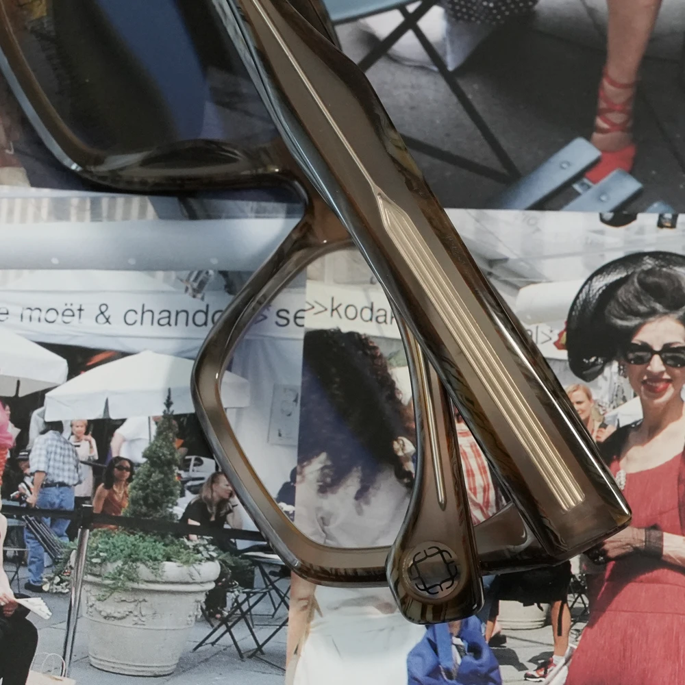 BLAKE KUWAHARA Janeway col.Brown