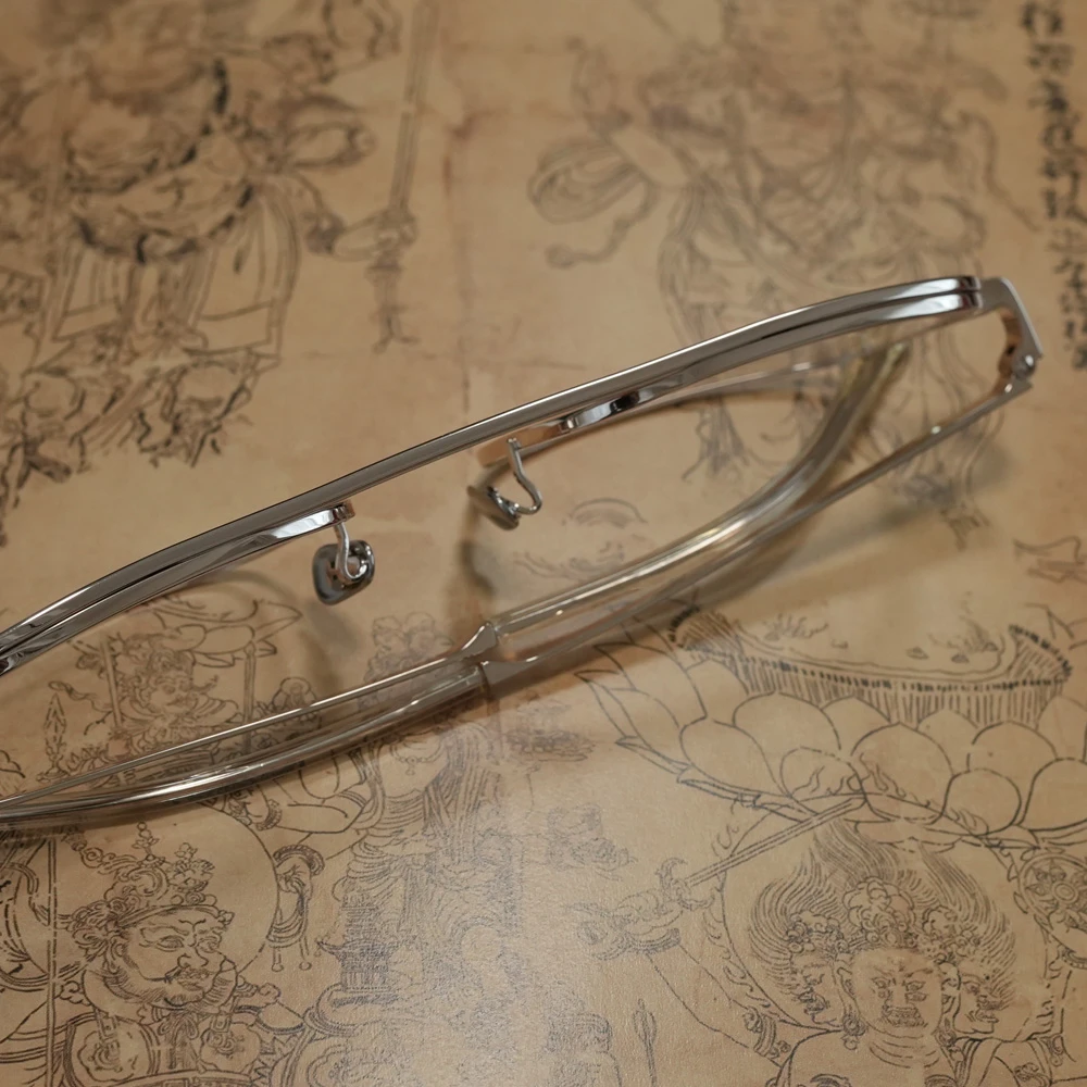 EYEVAN7285 1018 col.902