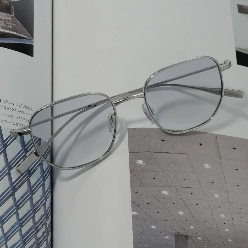 Barton Perreira REVERE col.PLA/SKY