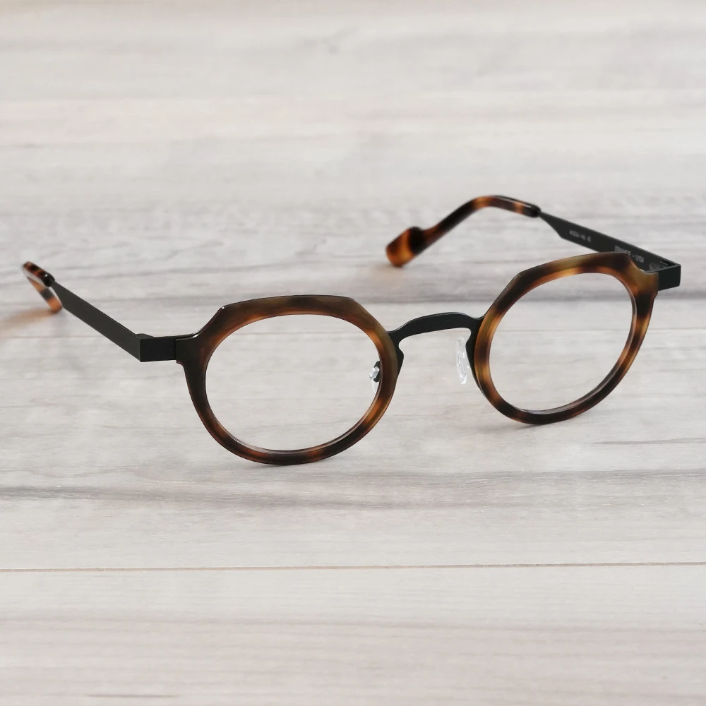 Anne & Valentin FRANCE col.U104