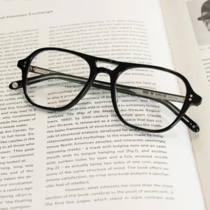 Garrett Leignt DOC col.Black