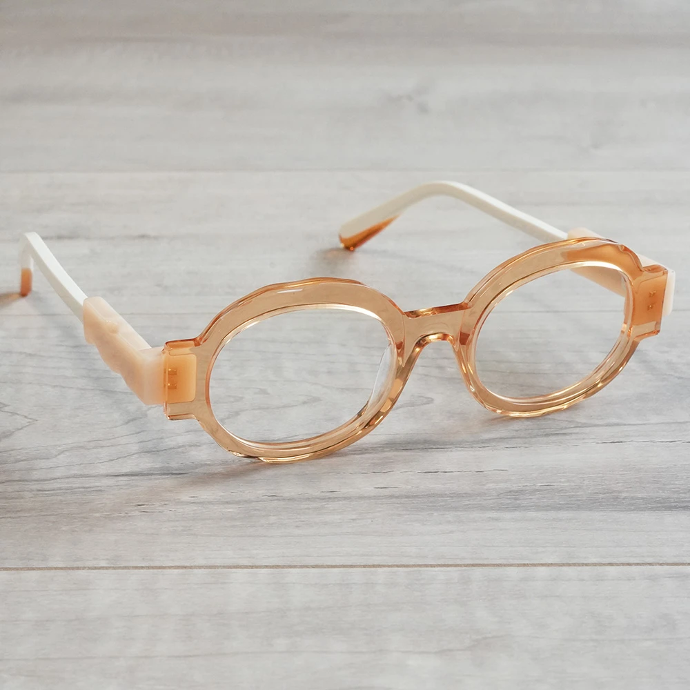 Anne et Valentin VASSIA col.24A45