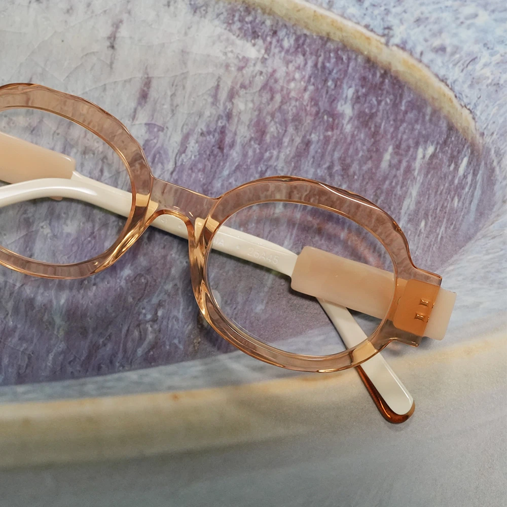 Anne et Valentin VASSIA col.24A45