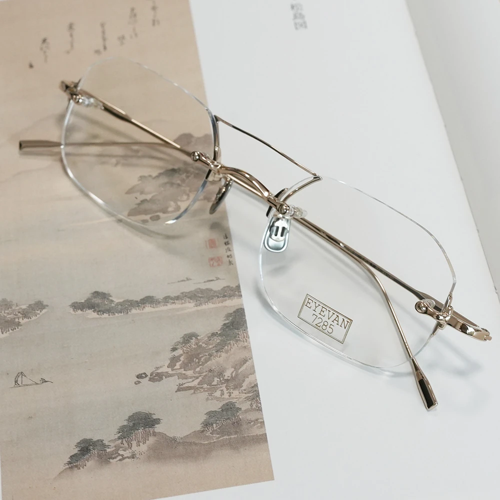 EYEVAN7285 mod.1296-1 col.902