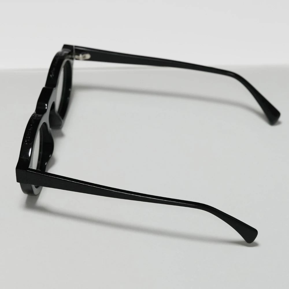 Jacques Durand Plus is + 339 col.002 Matt Black