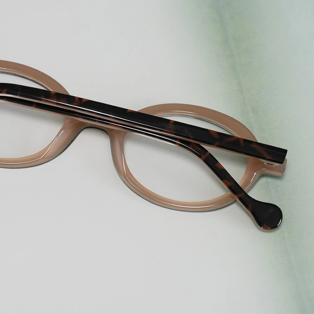 Anne et Valentin ARIBO col.26A53